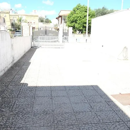 Al Mare In Salento - B10 Apartment *